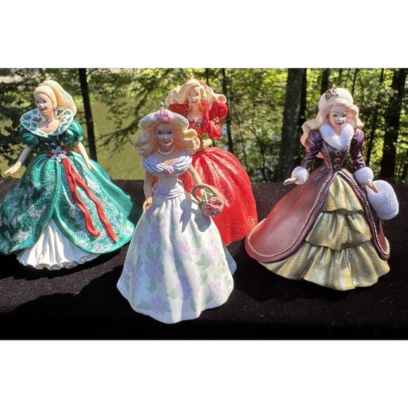 4 Vintage Barbie Christmas Hallmark Keepsake Ornaments No Boxes -LO9 - Picture 10 of 11